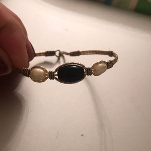 Ronaldo gold and pearl bracelet